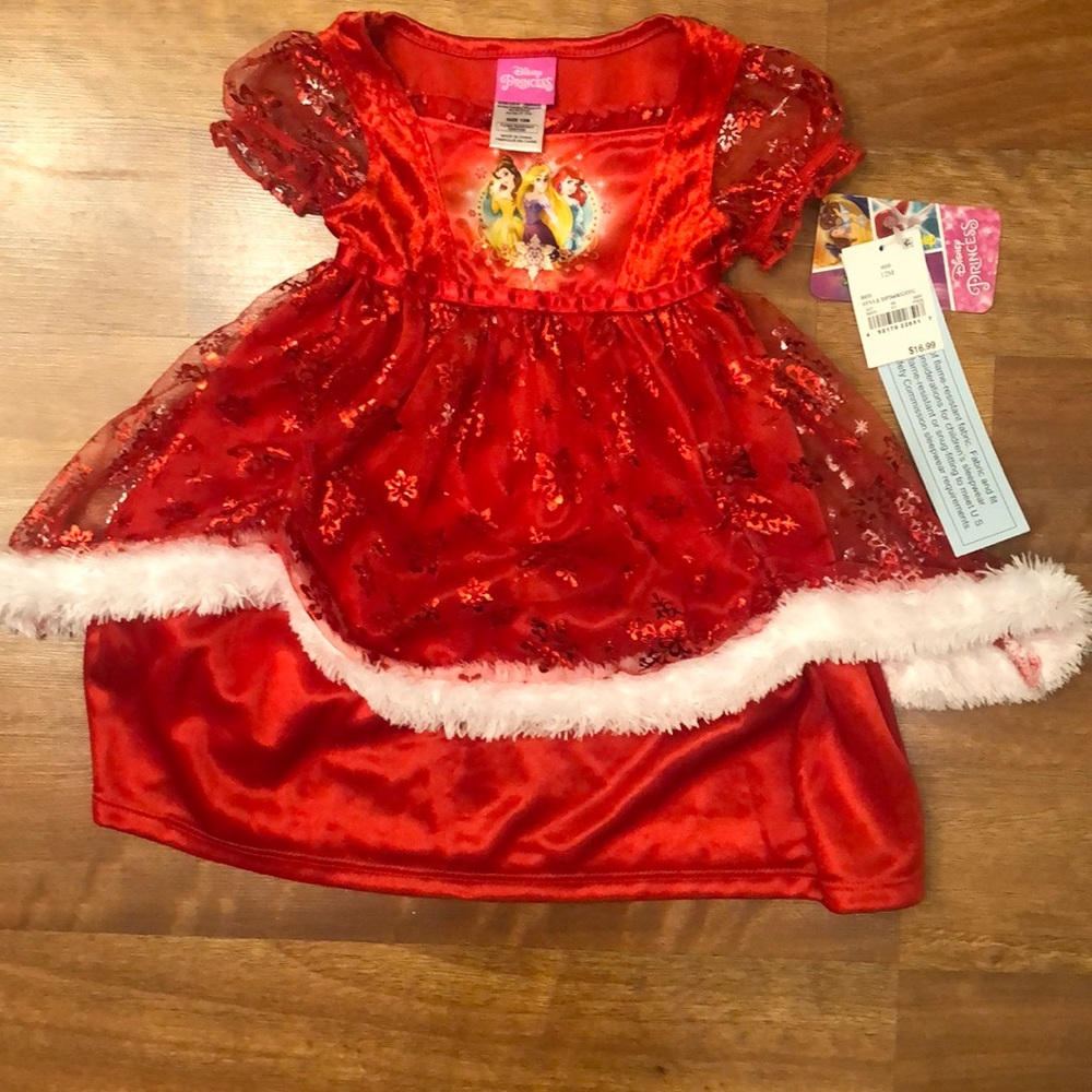 Sold local NWT Christmas nightgown